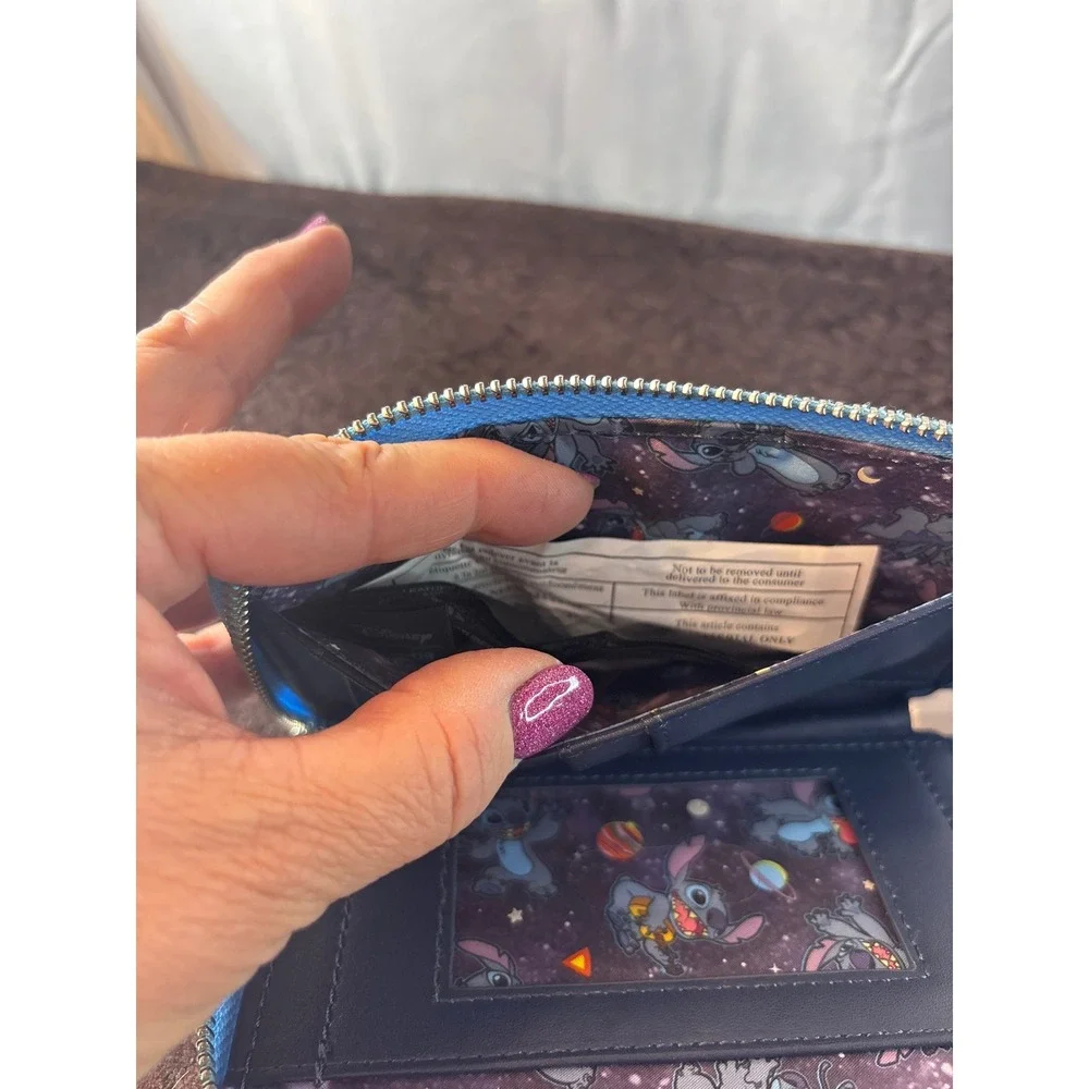 Disney Loungefly Lilo and Stitch Space Adventure Zip Wallet Navy Blue‎ Kids